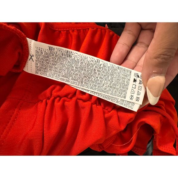 Forever 21 Red Ruched Spaghetti Strap Crop Top Size S - Picture 6 of 8